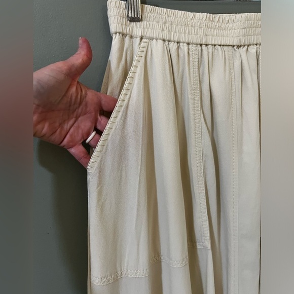 J.W. Anderson Cream Skirt - Picture 2 of 6